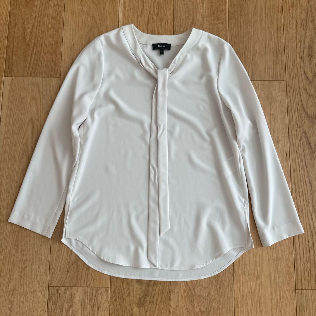 【大人気美品】Theory ボウタイブラウス　セオリー