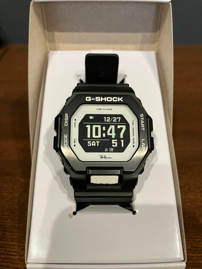 ロンハーマン別注　GBX-100 G-SHOCK ブラック 外箱　取説あり