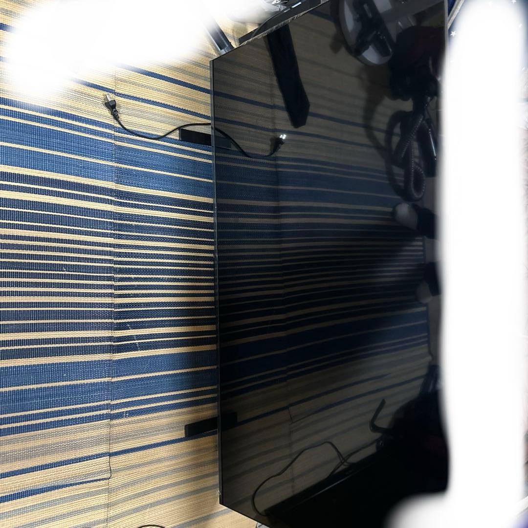 55インチテレビ 黒 液晶割れ