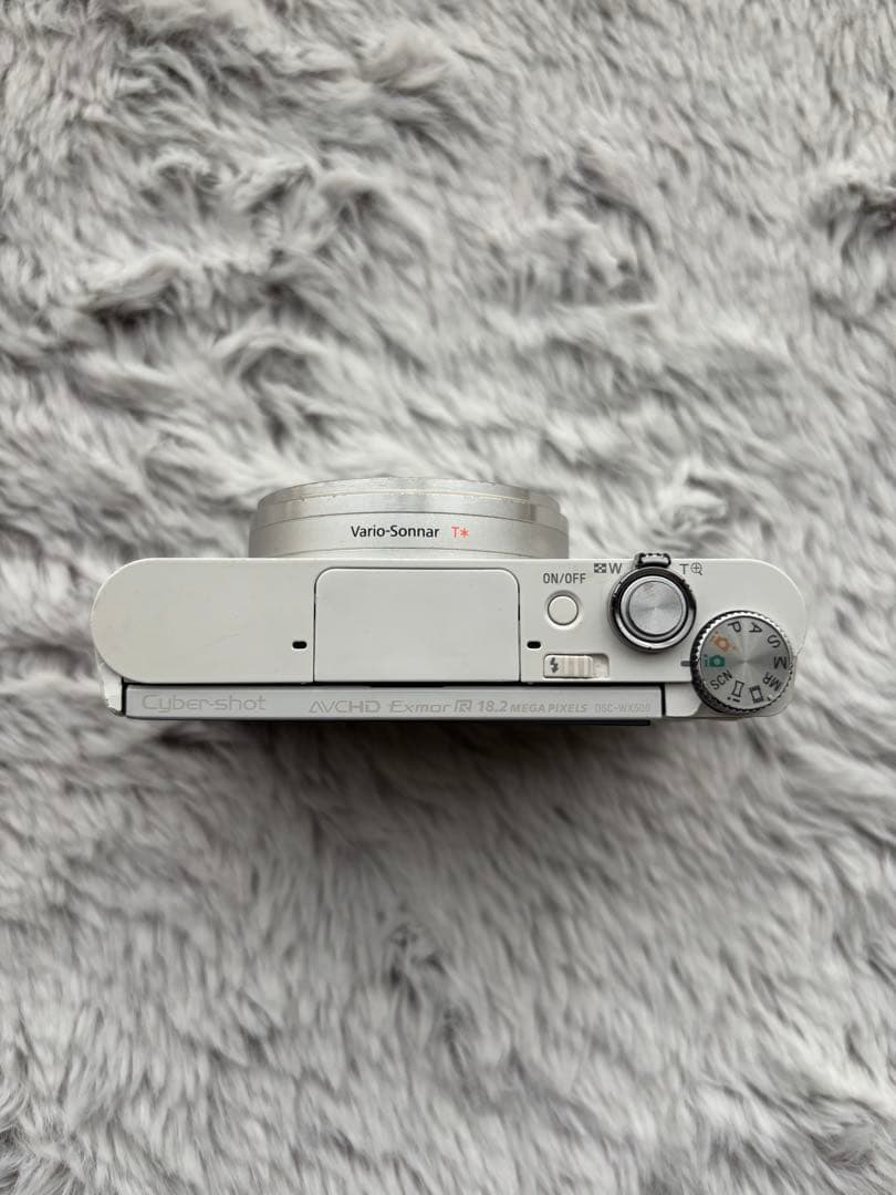 SONY Vario-Sonnar T* 30倍ズームカメラ