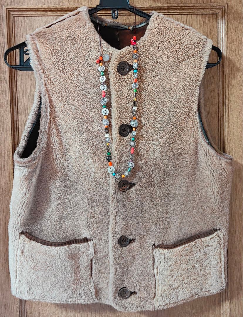 45rpm　ベスト 　 リアルファーと羊毛皮のリバーシブルベスト