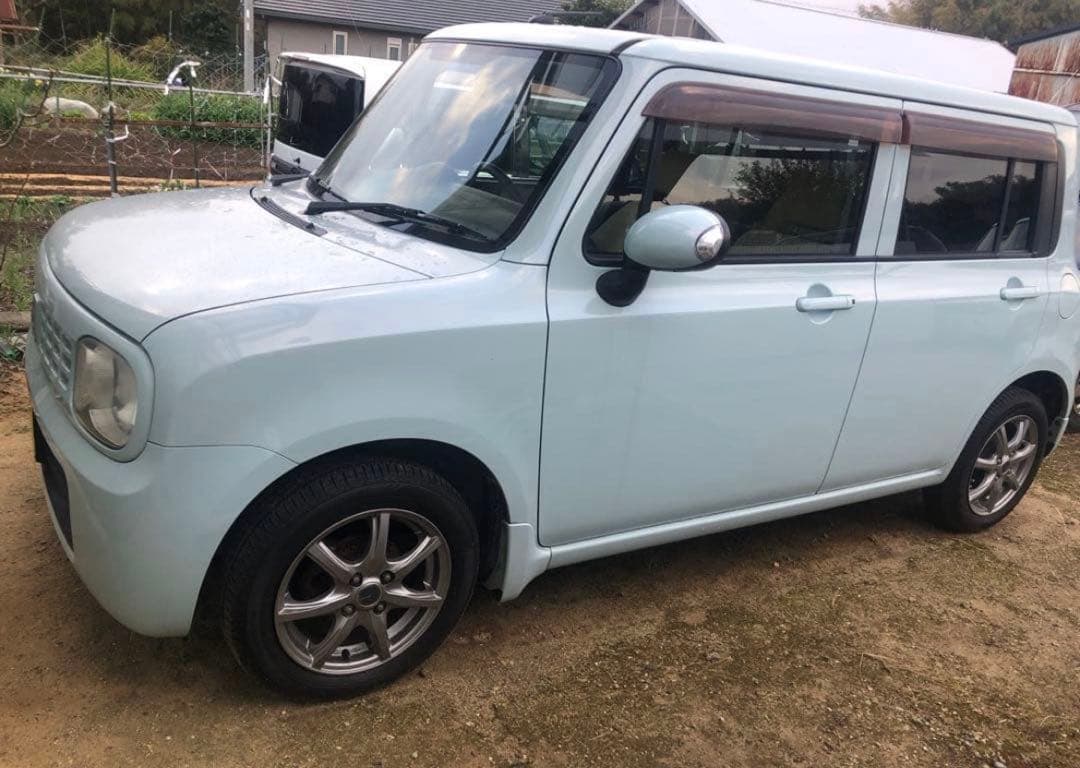 11日受け取り可納な方のみ‼️車検付き❗️ラパン　グー鑑定付き