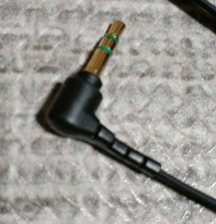 ソニー　SONY　ヘッドフォンMDR-XB700　EXTRA BASS