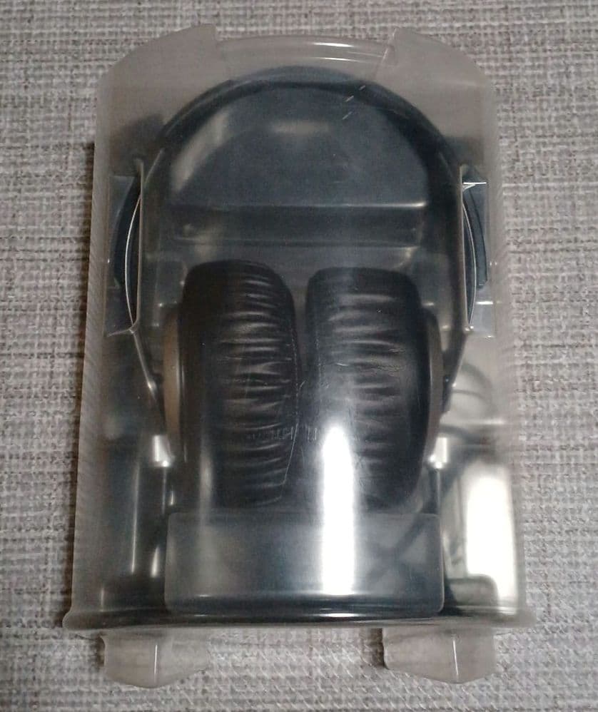 ソニー　SONY　ヘッドフォンMDR-XB700　EXTRA BASS