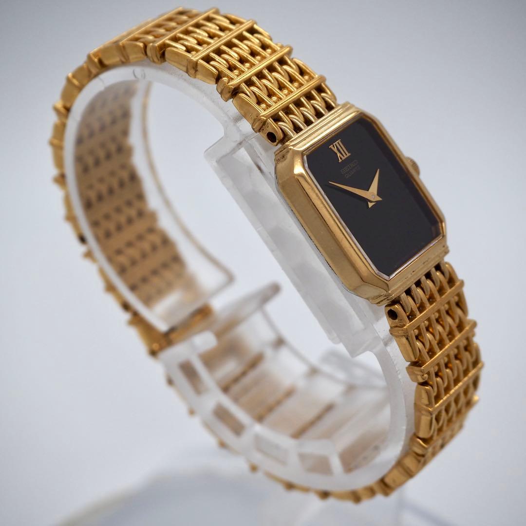 398 稼働【美品】SEIKO 時計　ブラック　ゴールド　スクエア　レディース