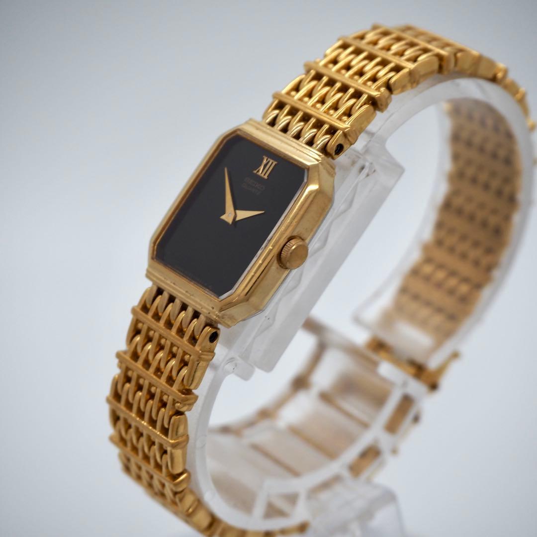 398 稼働【美品】SEIKO 時計　ブラック　ゴールド　スクエア　レディース