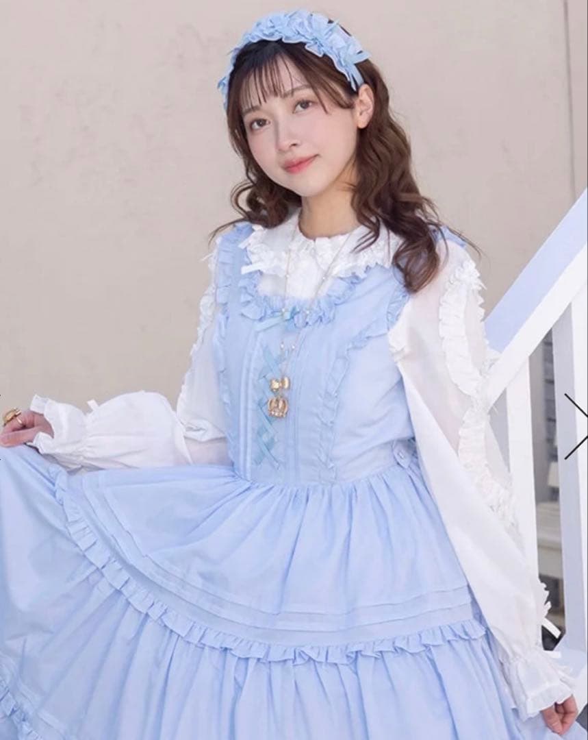 axes femme Chalmiereフリルロングブラウス（シロ×シロ）