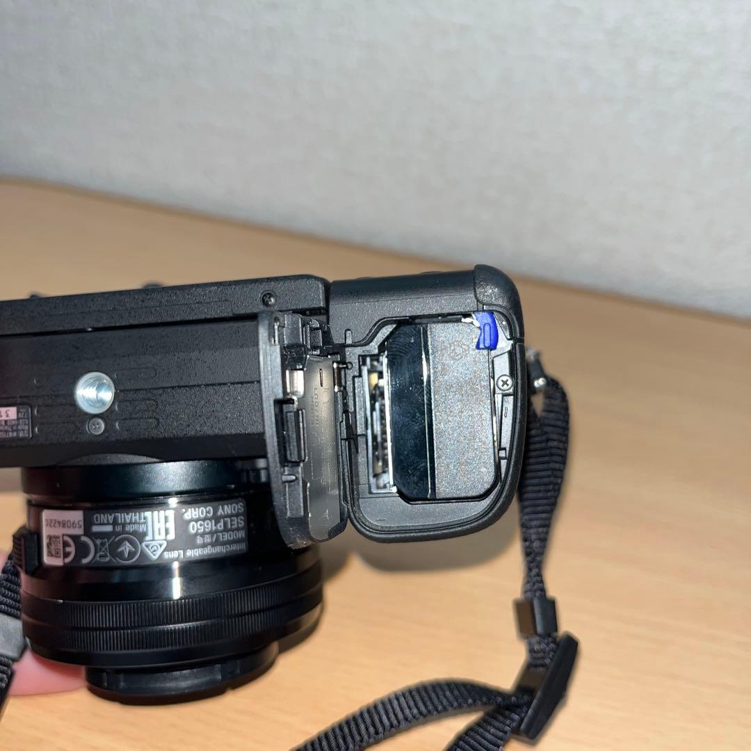 SONY α6400 E 16-50 OSS キッドレンズ・おまけ付き