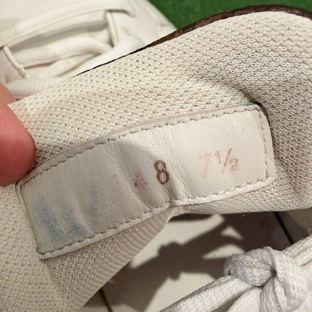 【激安】Louis Vuitton ホワイトスニーカー