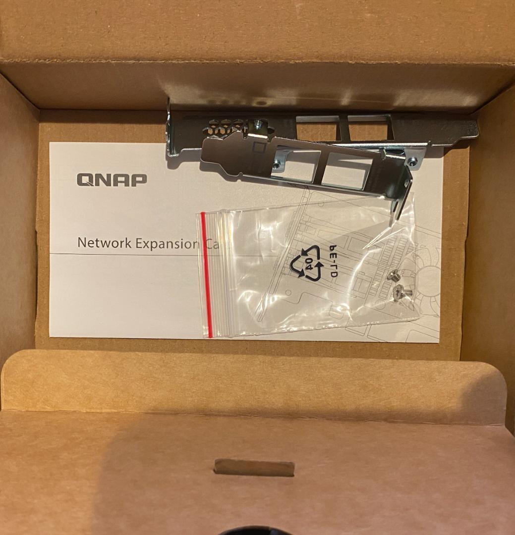 QNAP QXG-2G2T-I225 ネットワークPCIeカード