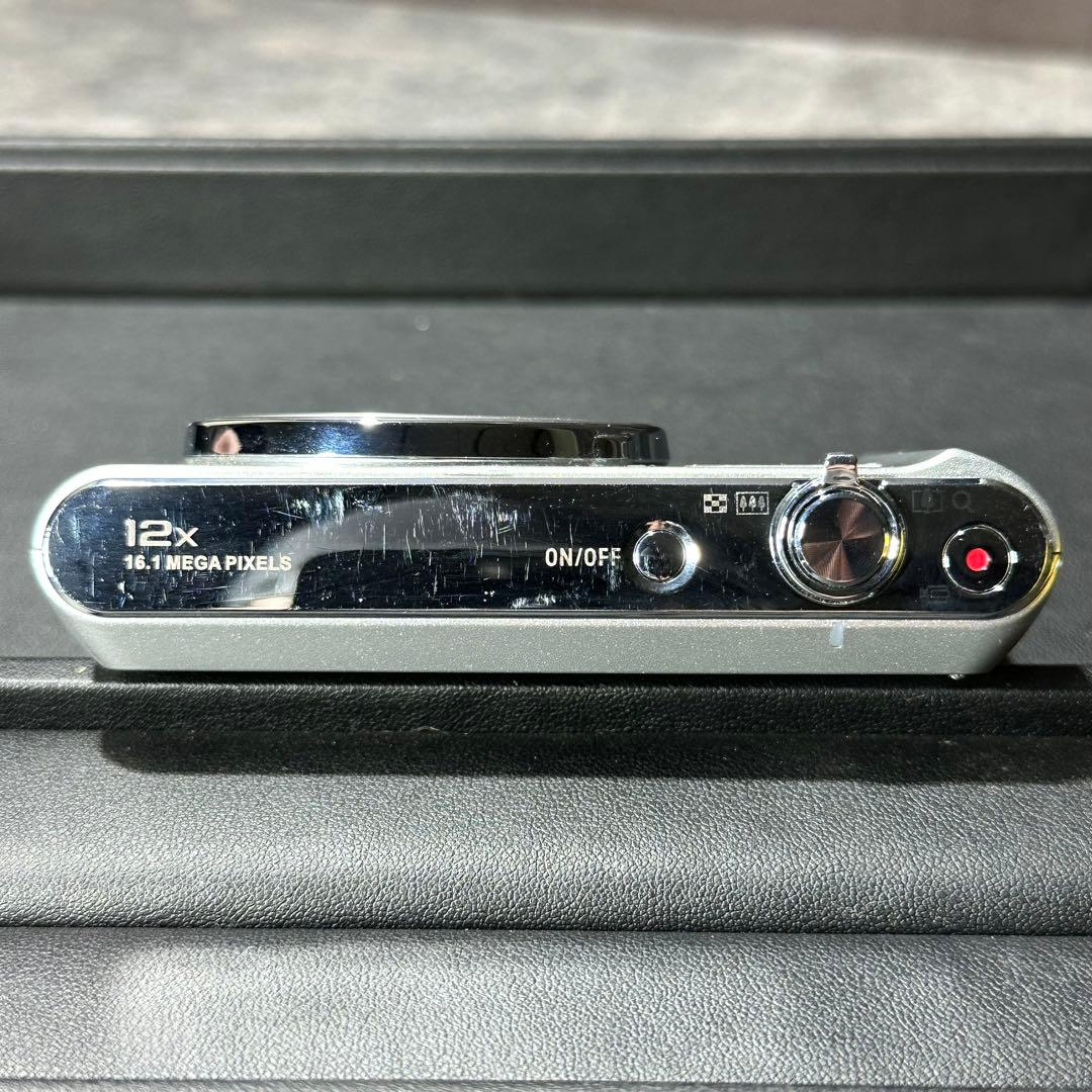 CASIO EXILIM EX-ZS210 シルバー デジタルカメラ