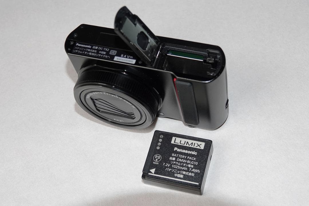 Panasonic Lumix DC-TX2 デジタルカメラ