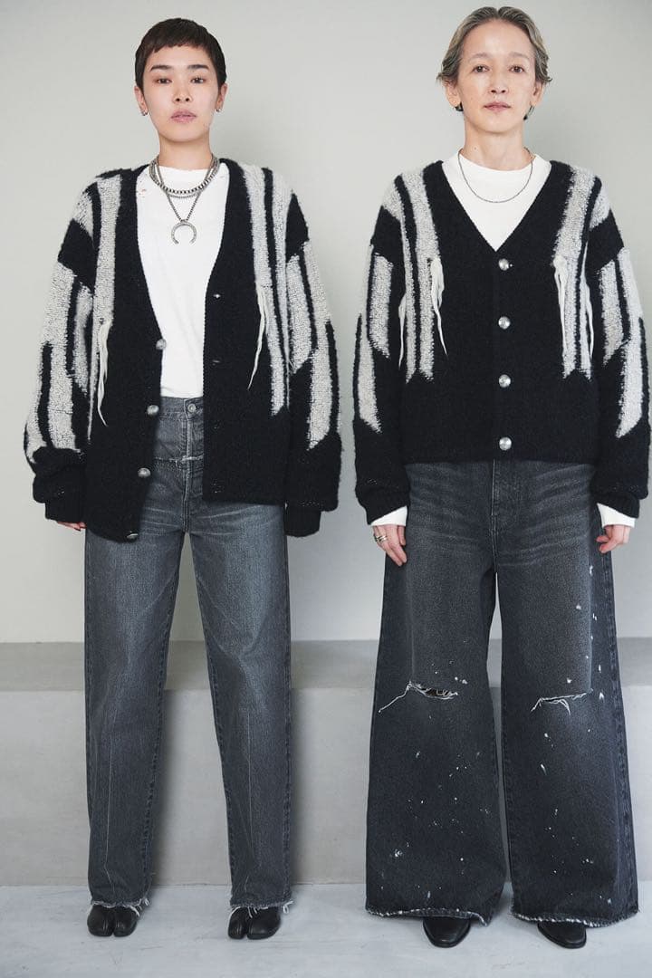 OUT OF FRAMEカーディガン フレームワーク