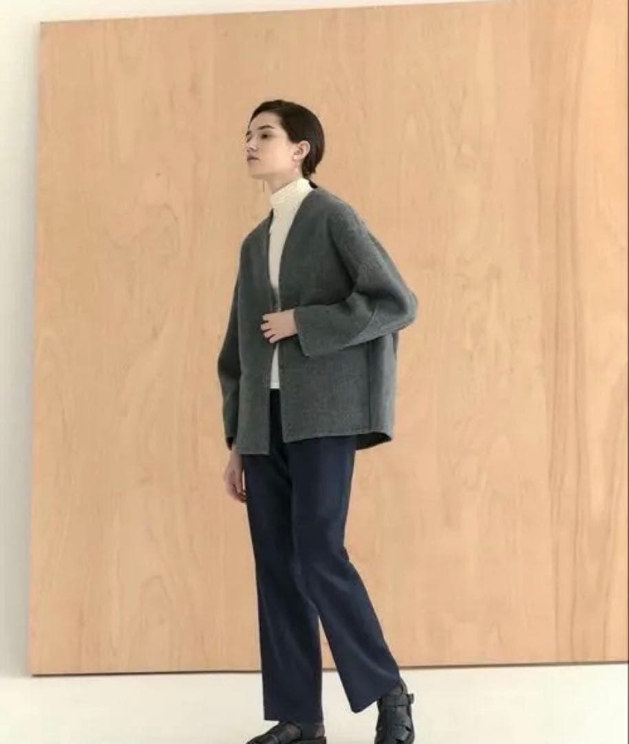 が*﻿様 ヨンファ　Vネックウールカシミヤコート