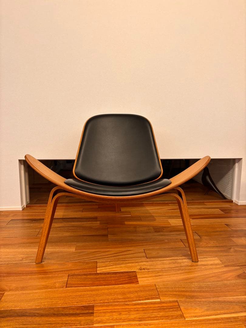 Carl Hansen & Son　CH07シェルチェア