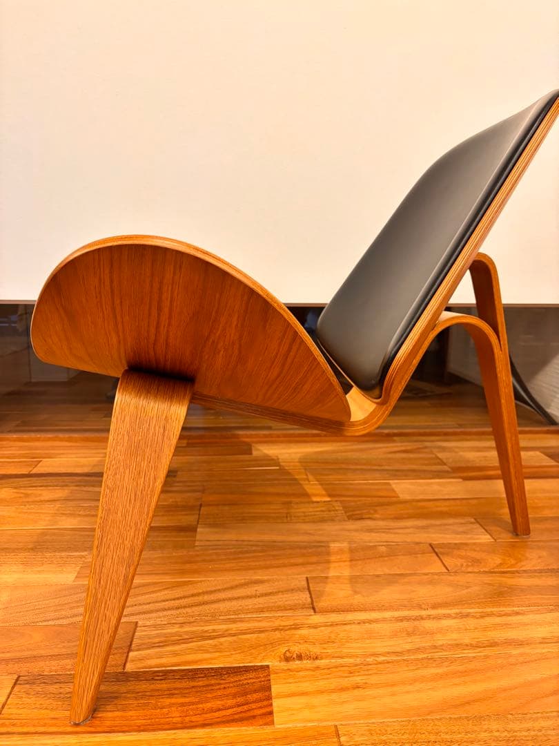 Carl Hansen & Son　CH07シェルチェア