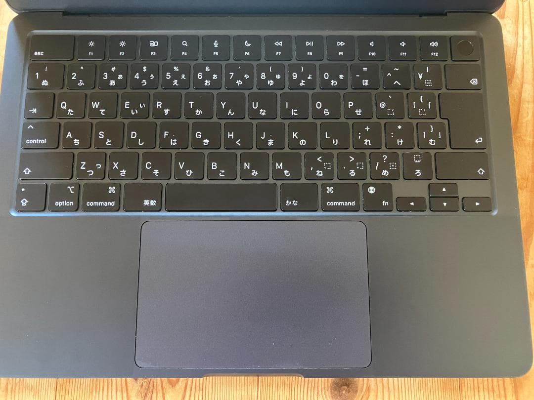 MacBook本体 Apple MacBook Air M2 16GB 256GB