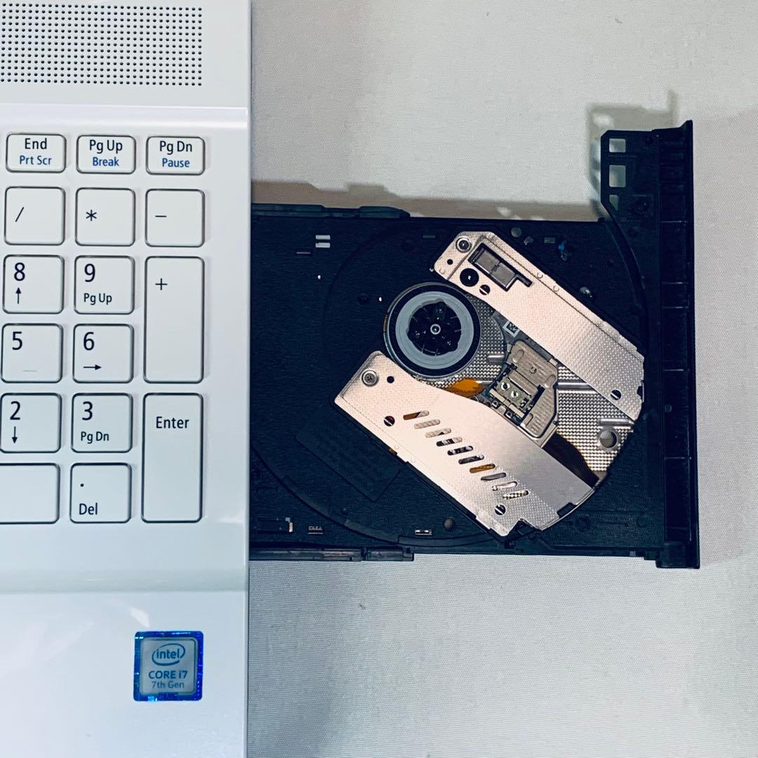 Core i7✨SSD2TB✨32GB✨カメラ✨NEC✨ホワイト✨ノートパソコン