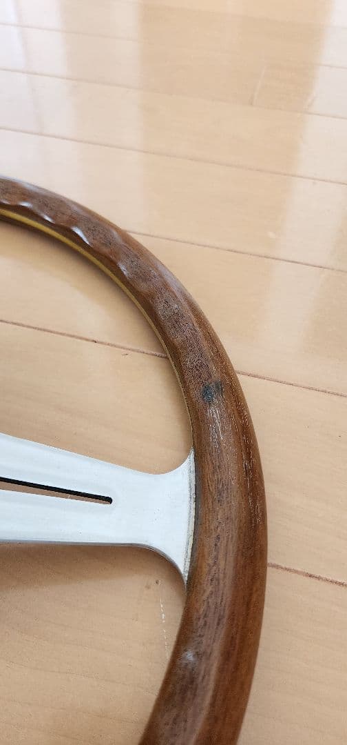 ナルディステアリングホイール