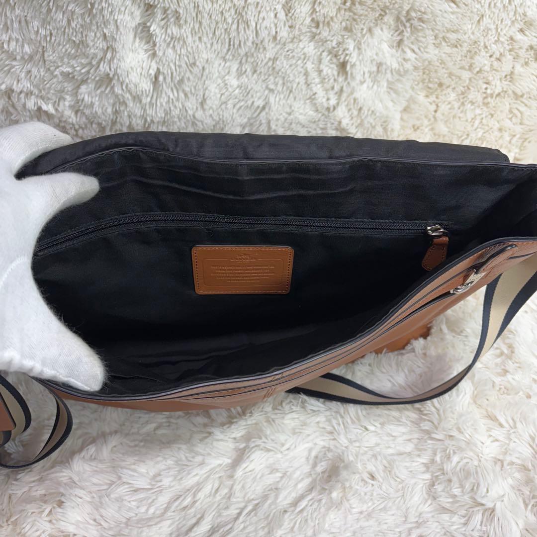 kenken様コーチ サリバン スムース メッセンジャーバッグ ブラウン A4