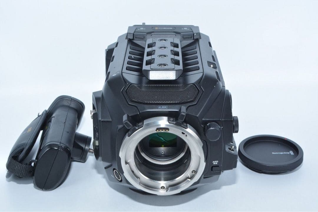 Blackmagic URSA Mini Pro 4.6K キャノンEFマウント