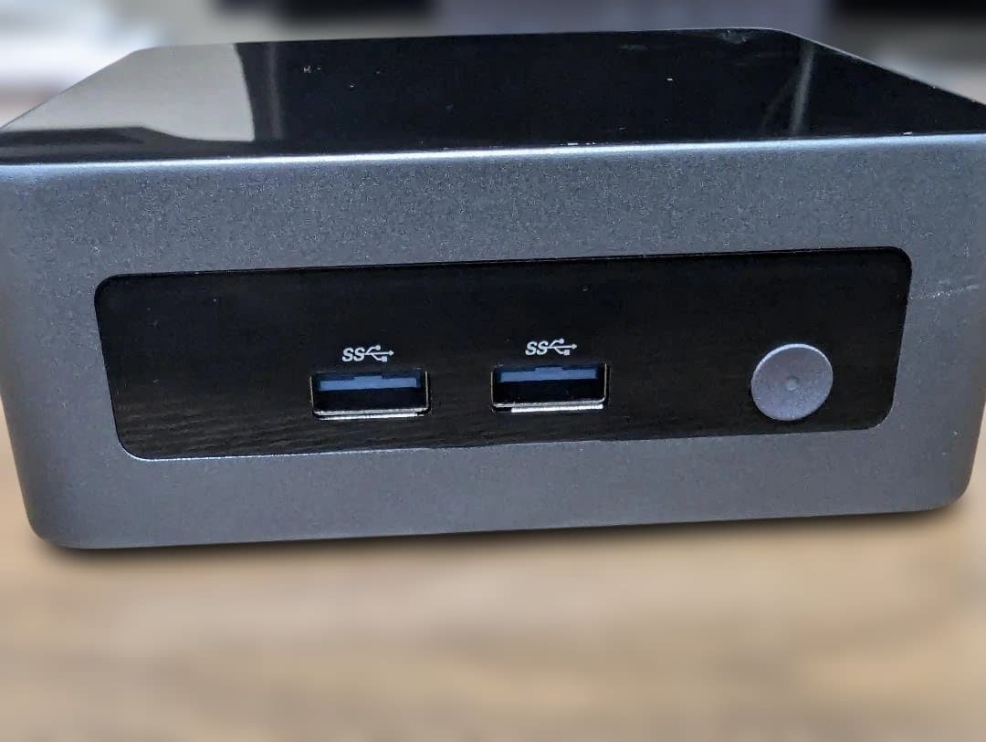 ミニPC Ryzen 5 3580U搭載モデル (Ask Hand)