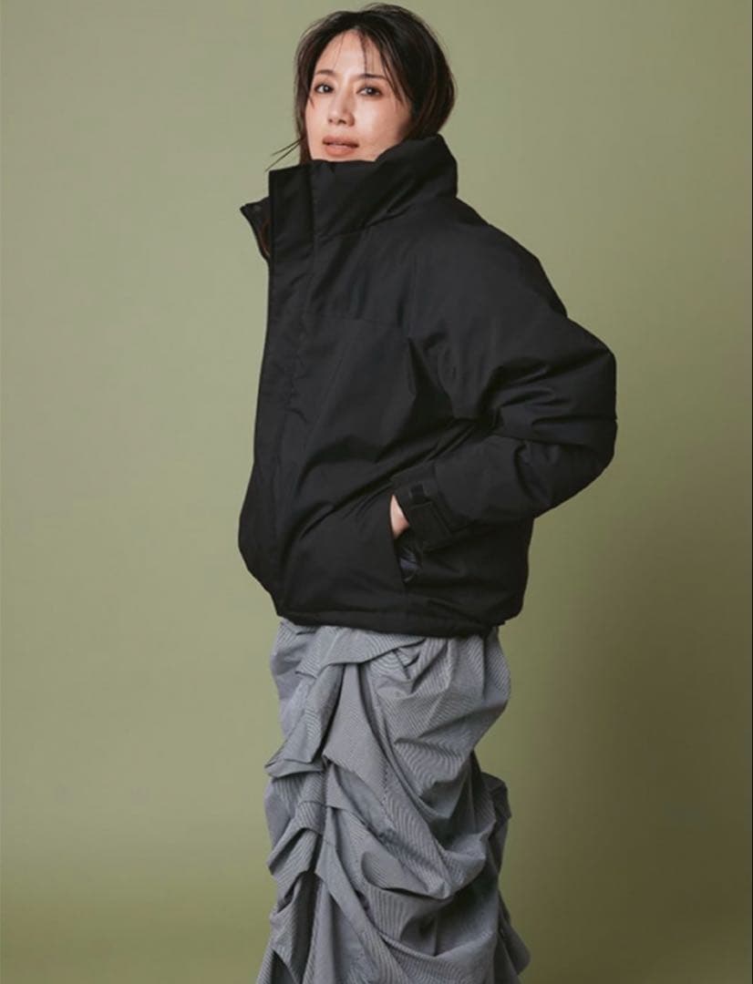 【新品未開封】❗️半額❗️撥水ショートダウン東原亜希FORME 定価39,600円