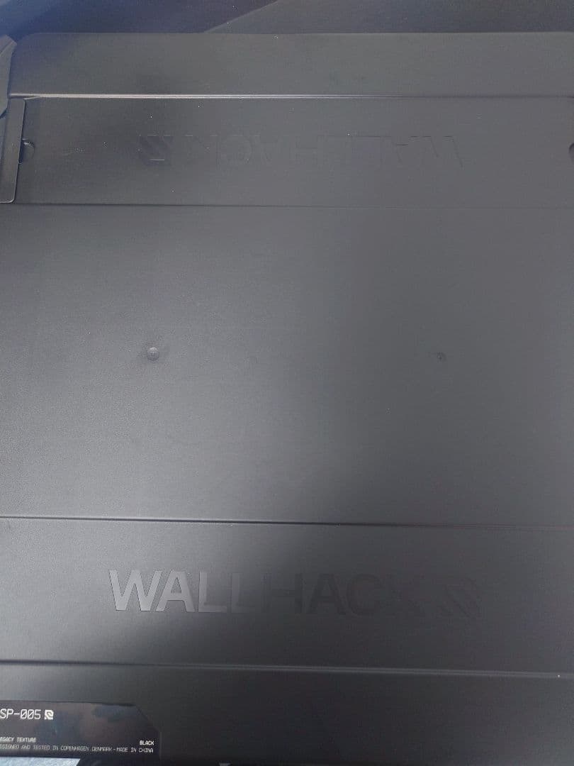 【ほぼ新品】SP-005 WALL HACKガラスマウスパッド