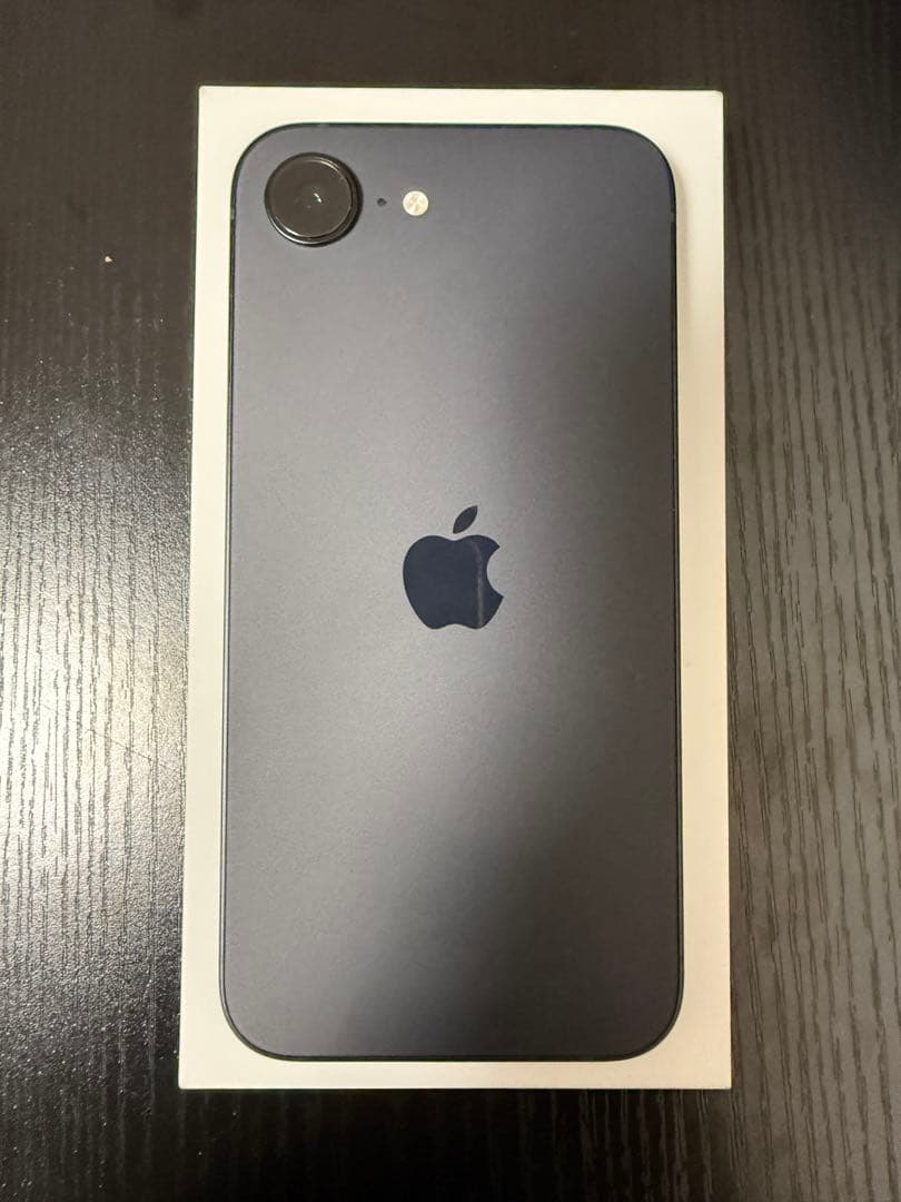 【超美品・SIMフリー】iPhone16e 128GB ブラック