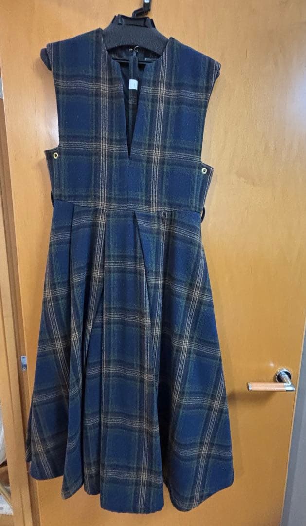 ウールチェックジャンバースカート seventen