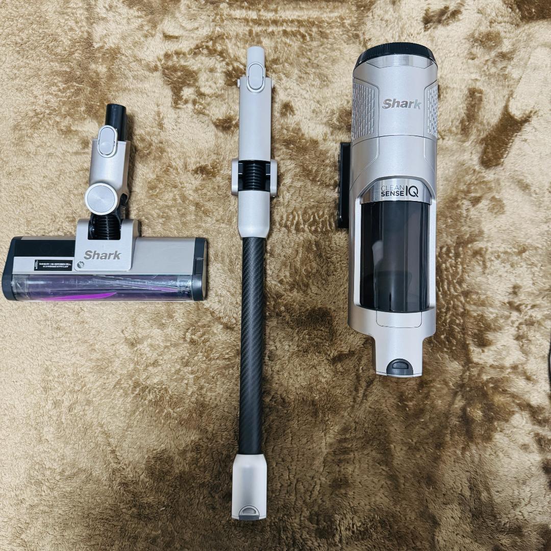 shark シャーク　Clean Sense iQ+ IW3241JSL
