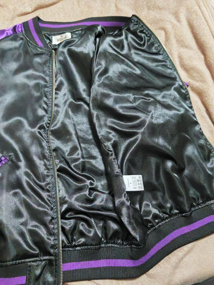 絡繰魂 未使用近い 美品 日本 限定 スカジャン 紫黒龍サテン unisex