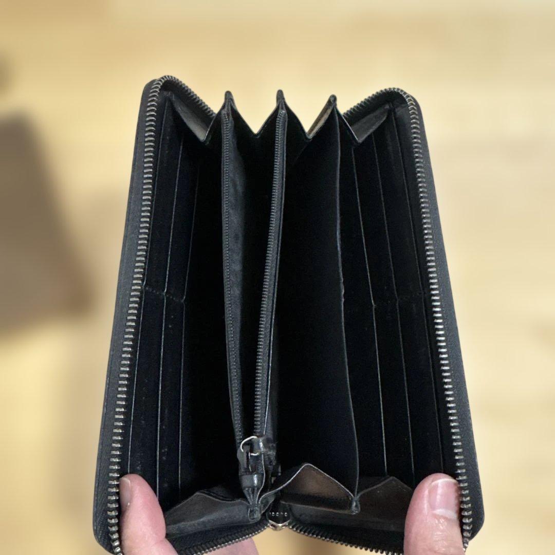 GUCCI ブラックレザー GGパターン 長財布