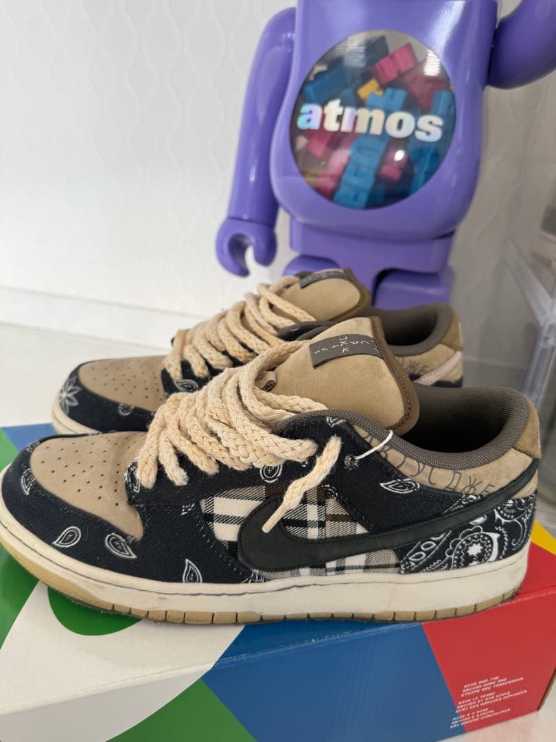 Travis Scott × Nike SB Dunk Low 28.0