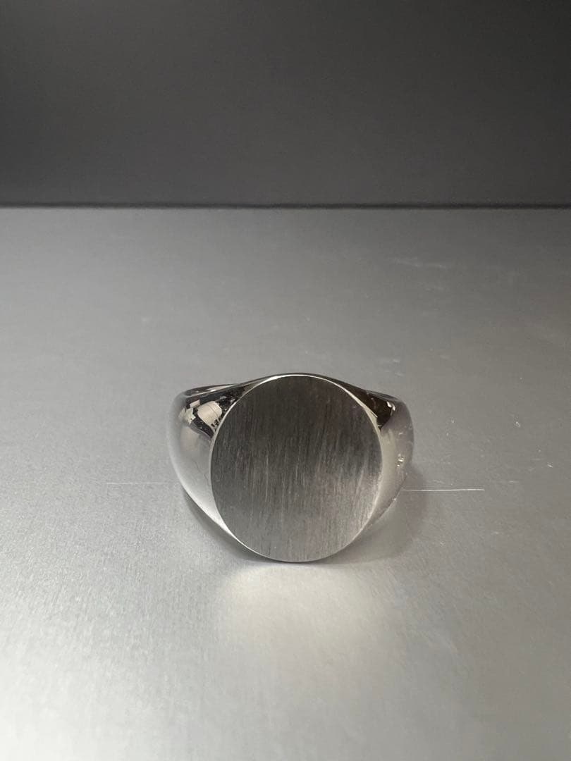 トムウッド　オーバル・サテン 　TOMWOOD Oval Satin （24号）