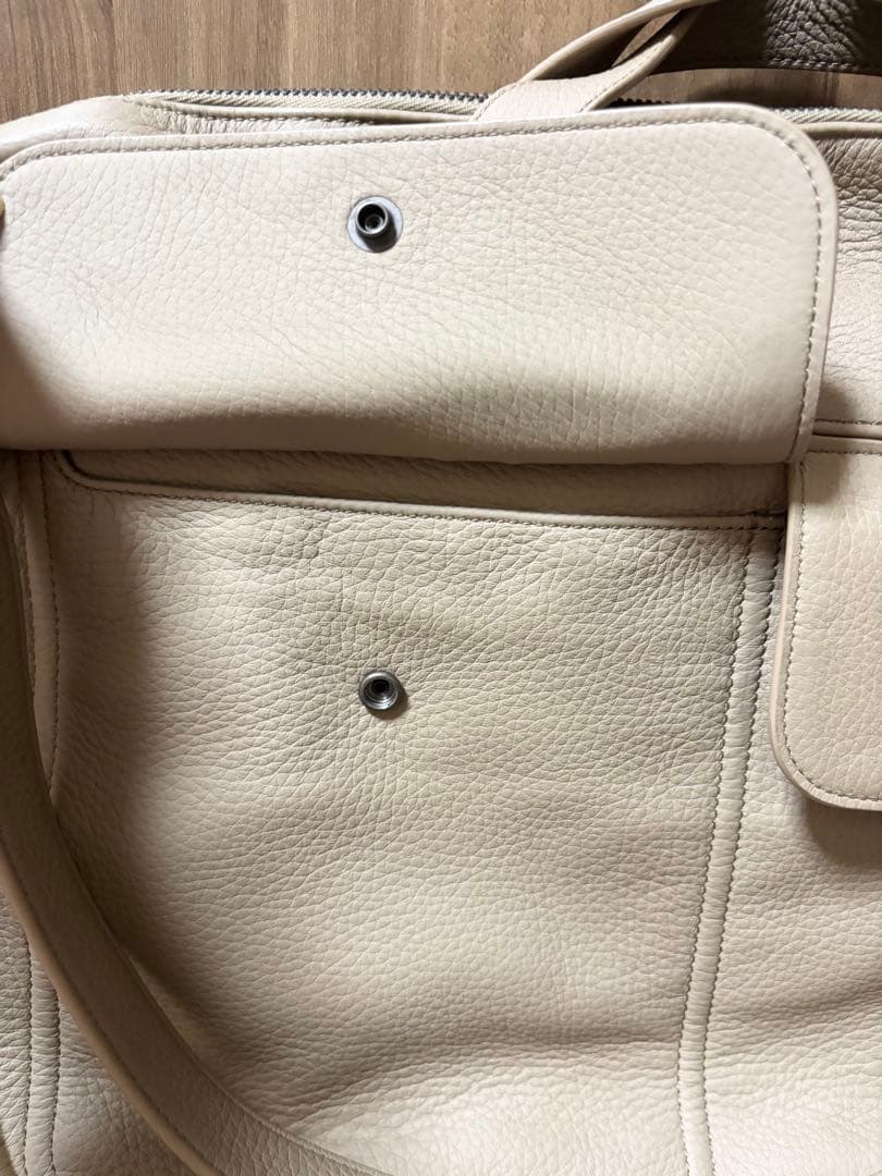 《ほぼ未使用》BOTTEGA VENETA ビジネスバッグ