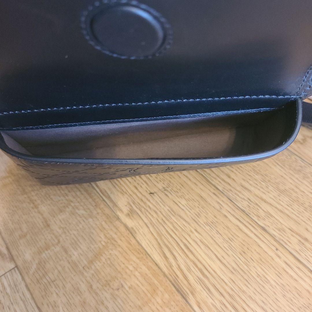 【超美品】ブラック GGパターン ボディバッグ