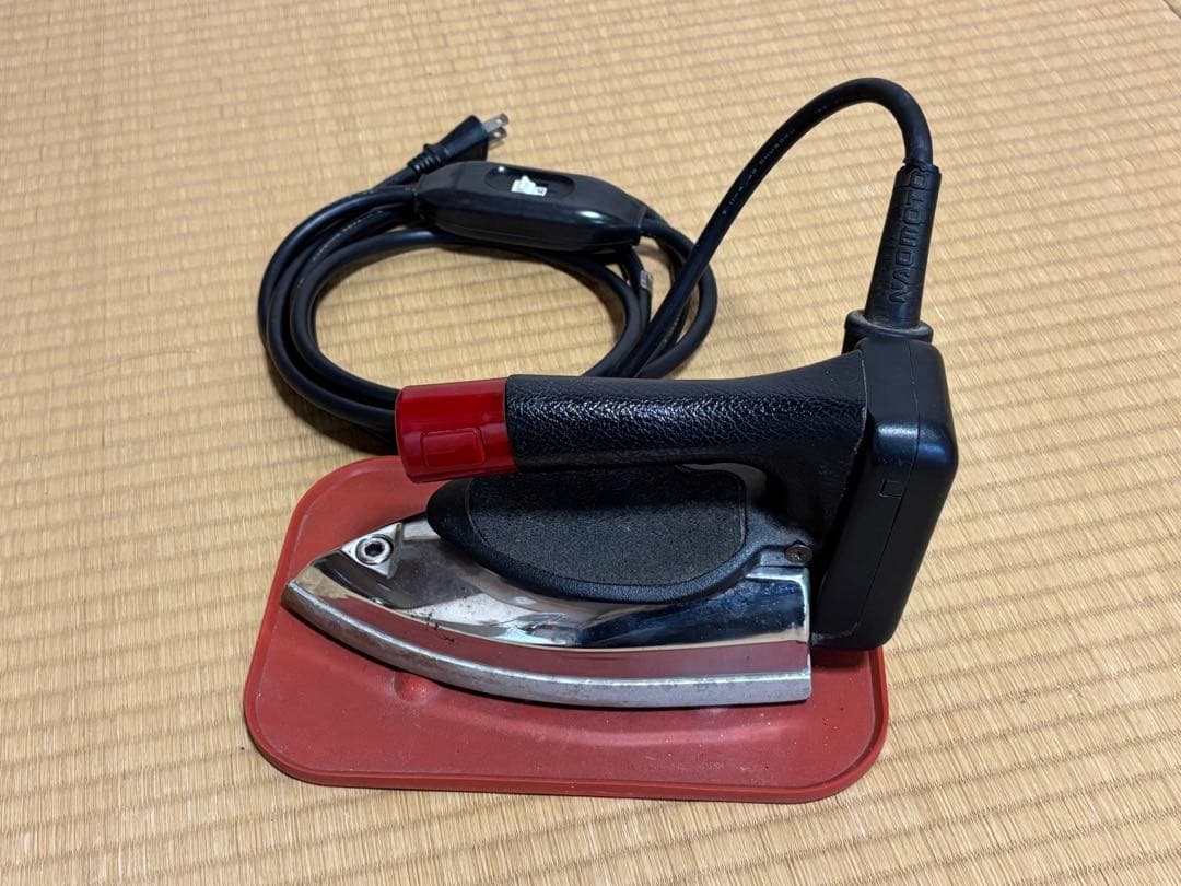 NAOMOTO 業務用アイロン　ナオモト　タンクなし　値下げしました