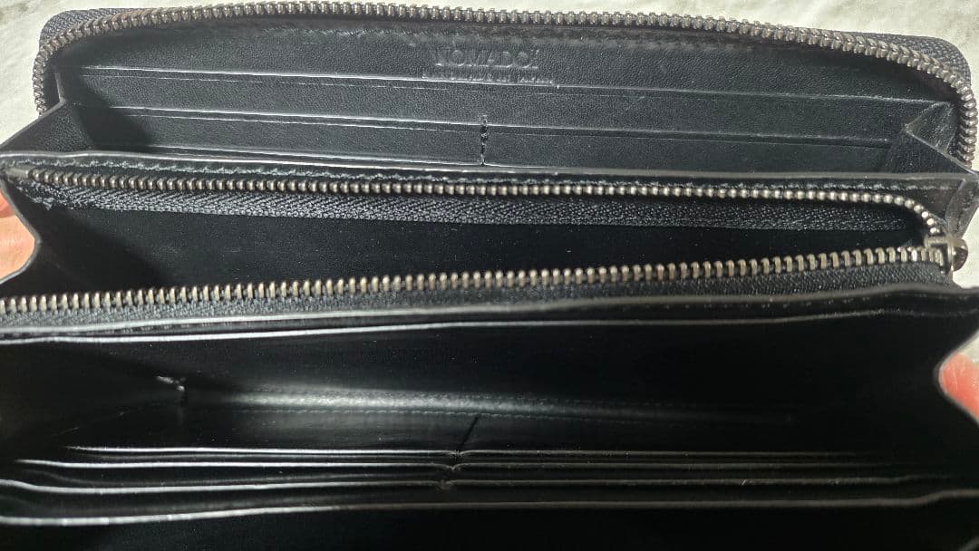 NOMADOI ガルーシャ ラウンドファスナー 長財布