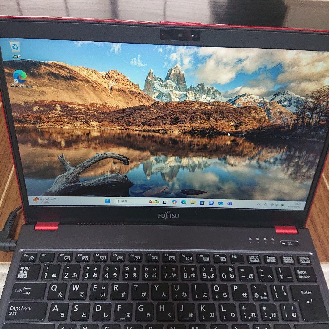 Fujitsu LIFEBOOK U シリーズ 13.3インチ