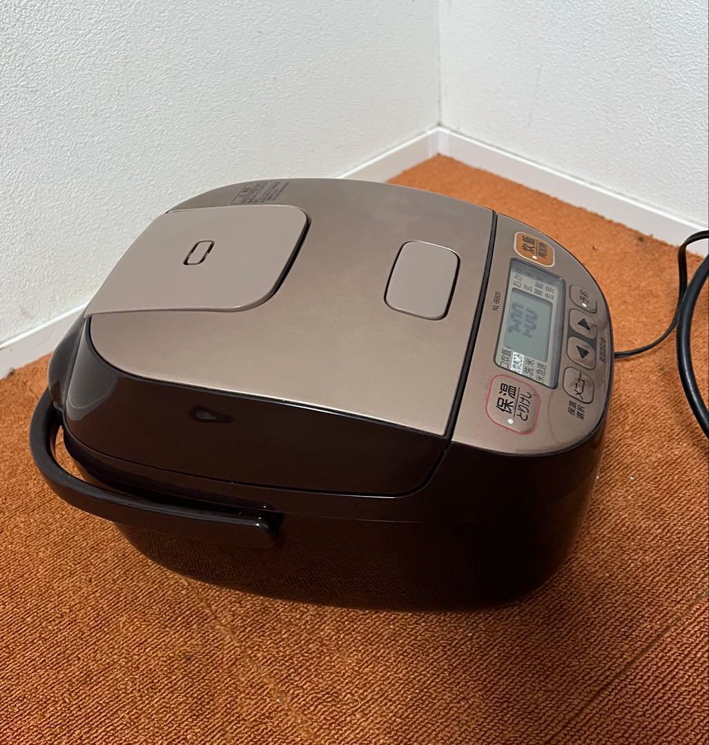 美品 ZOJIRUSHIマイコン式炊飯器・炊飯器・炊飯ジャー・極め炊き・3合炊き