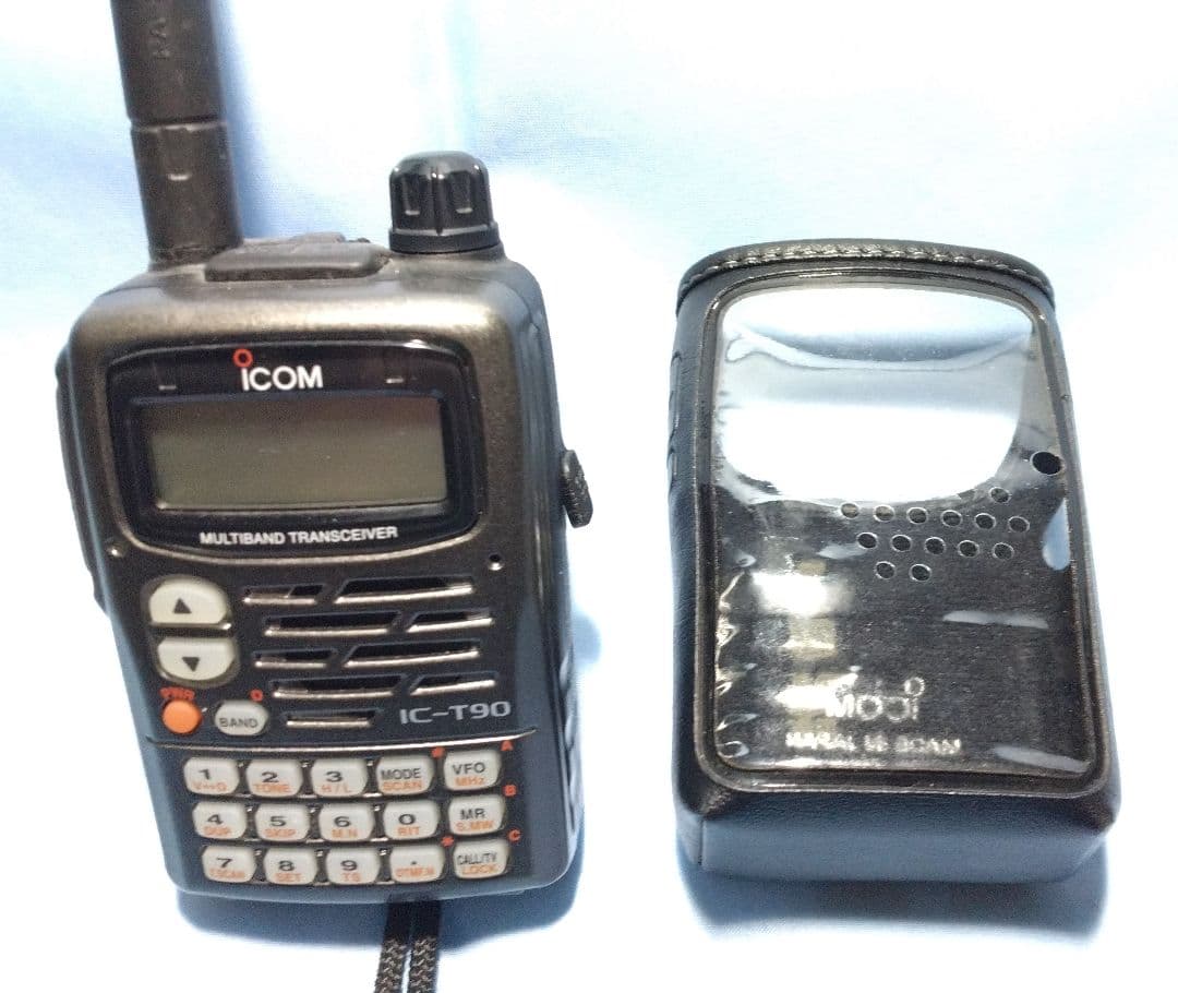 ☆[美品]icom IC-T90 マルチトランシーバー50/144/430MHz