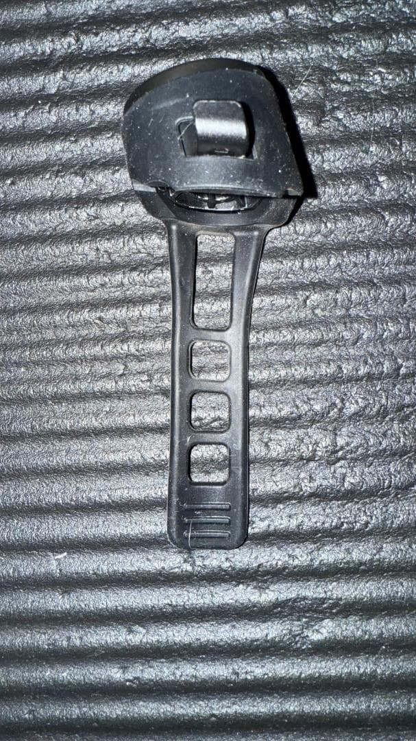 Bryton Gardia R300L テールライト