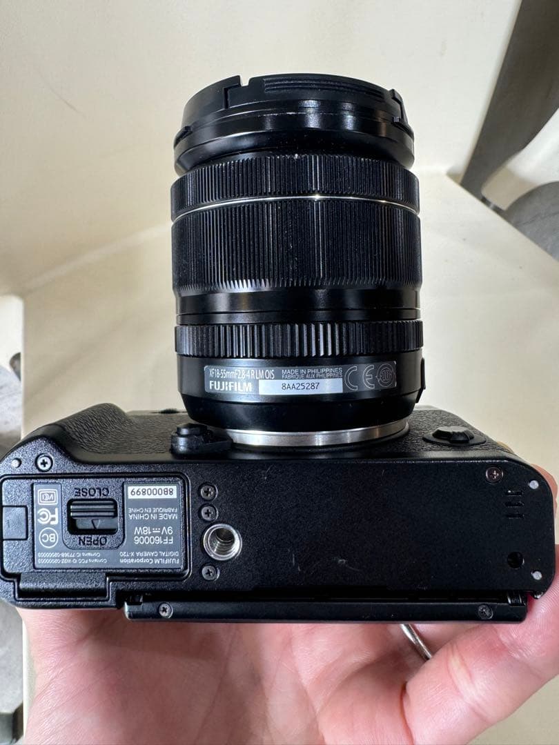 Fujifilm X-T20 ミラーレスカメラ レンズキット