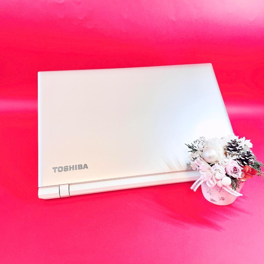 Corei7✨️大容量1TB✨️ブルーレイ✨️薄型ノートパソコン！おしゃれゴールド事務