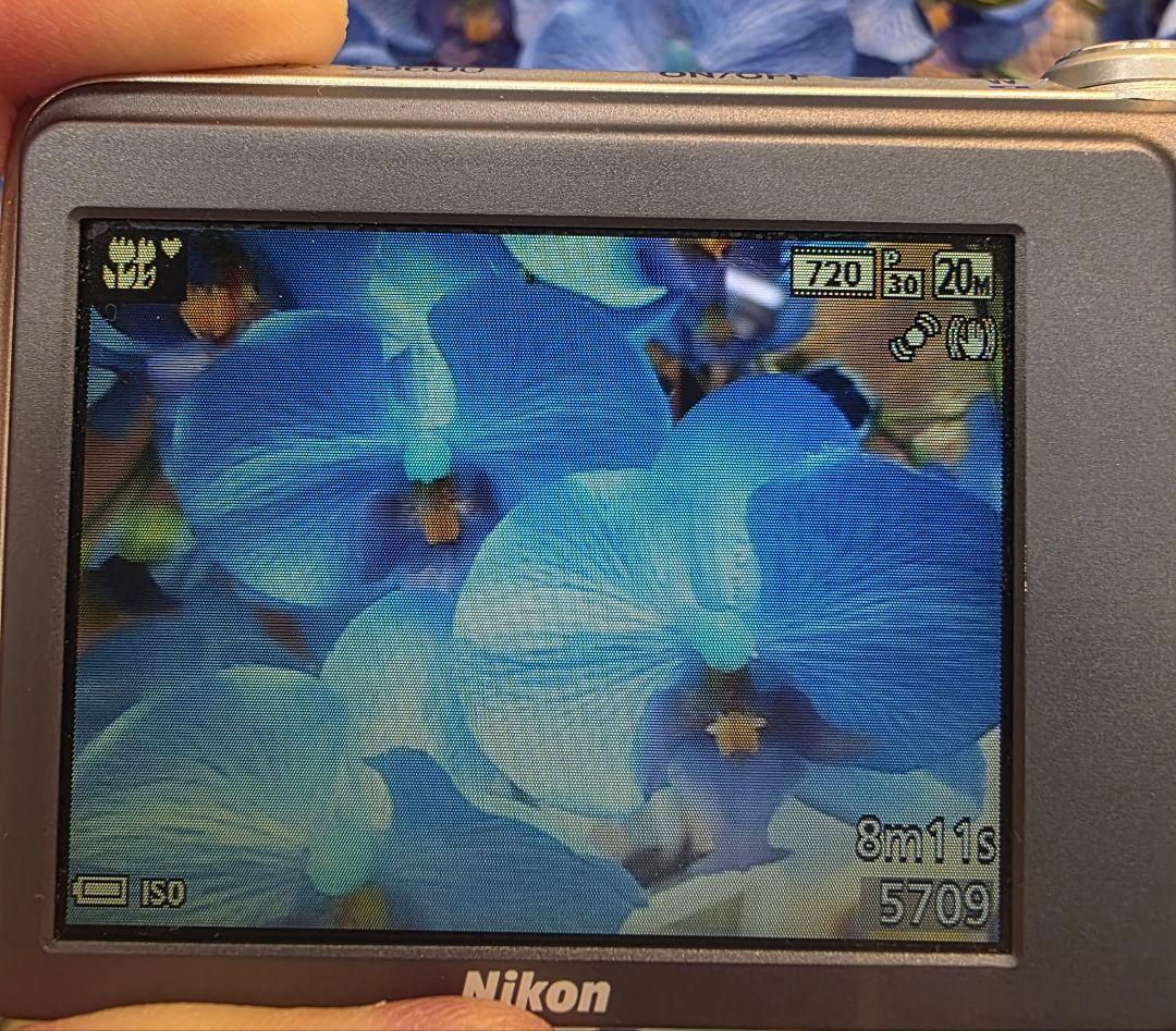 Nikon COOLPIX S3600 シルバー