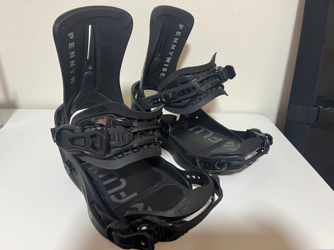 ＦＬＵＸ XF　PENNYWISE　M (25.0～27.5）