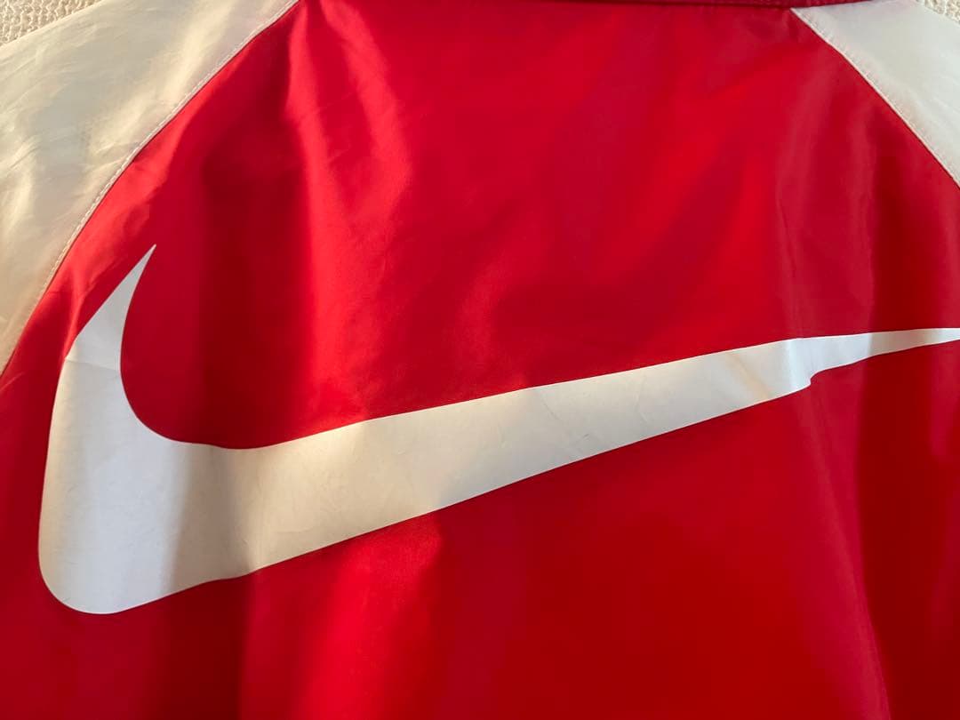 【美品】NIKEウィンドランナー　伊澤彩織　ベイビーわるきゅーれ　サイズM