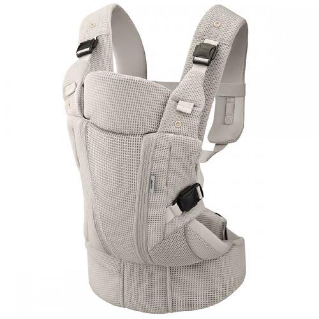 美品 アップリカ 2025年購入 新色ラクリス 抱っこ紐 ホワイトアッシュ