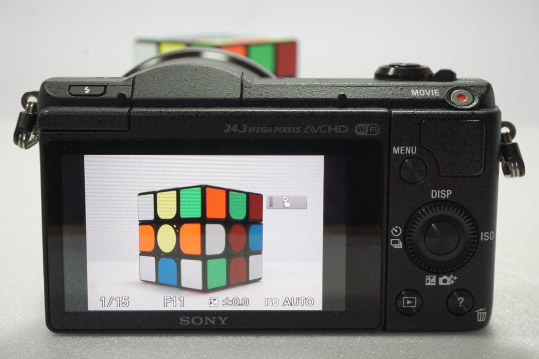 【極美品】Sony α5100 ブラック 733ショット デジタルカメラ